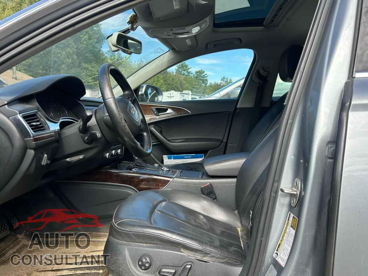 AUDI A6 2012 - WAUGGAFC3CN137486