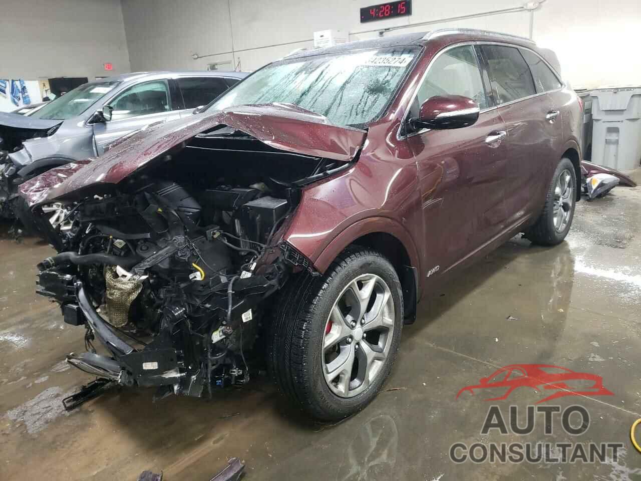 KIA SORENTO 2018 - 5XYPKDA53JG358795