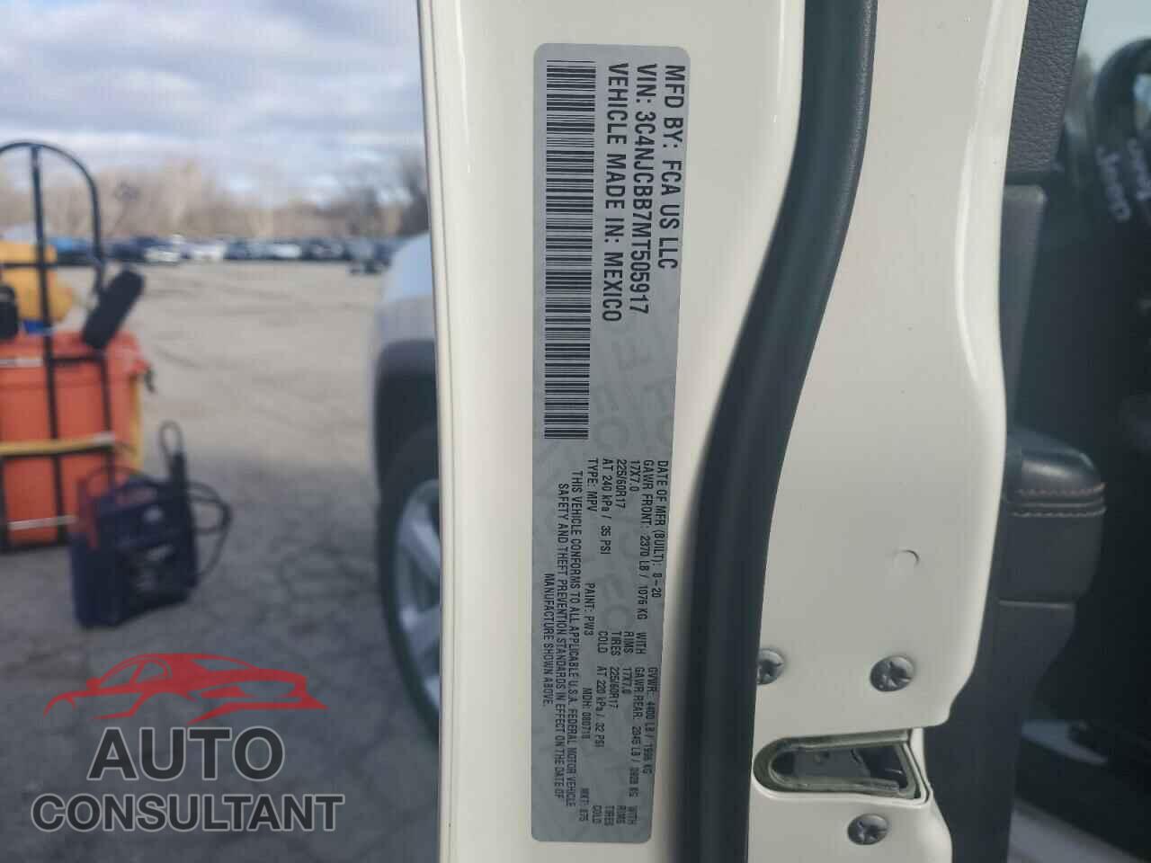 JEEP COMPASS 2021 - 3C4NJCBB7MT505917