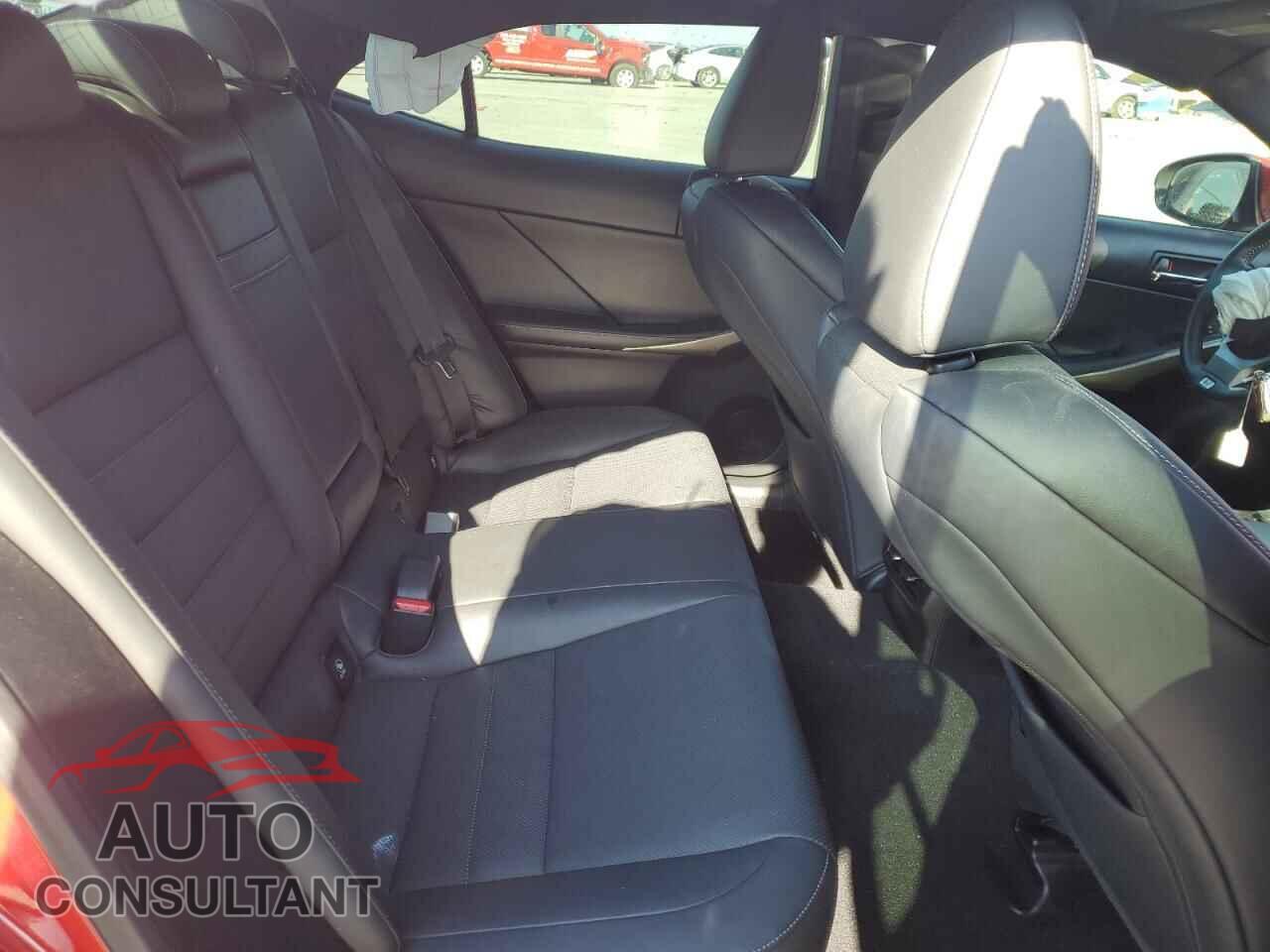 LEXUS IS 2016 - JTHCM1D25G5001207