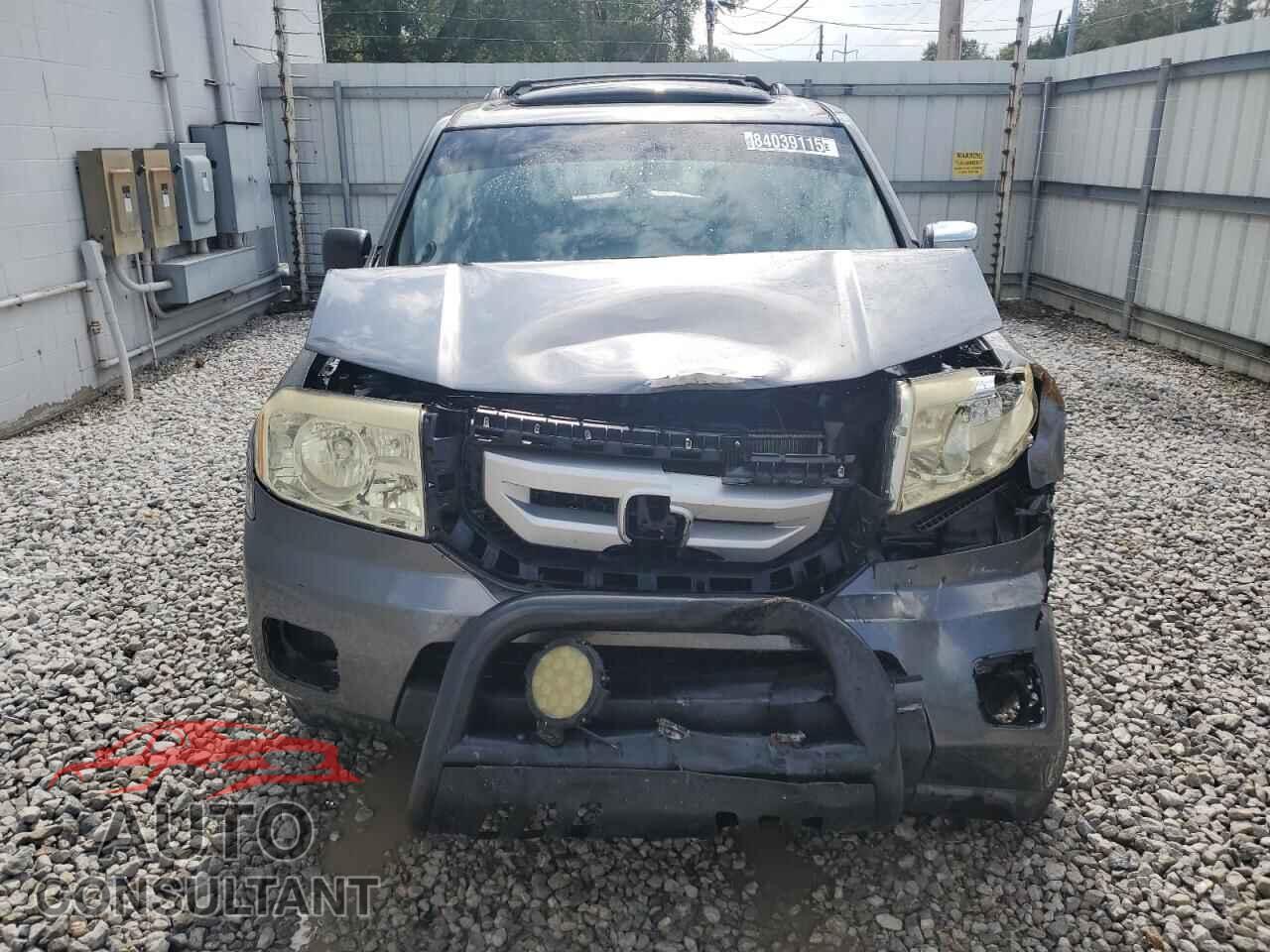 HONDA PILOT 2011 - 5FNYF4H21BB036427