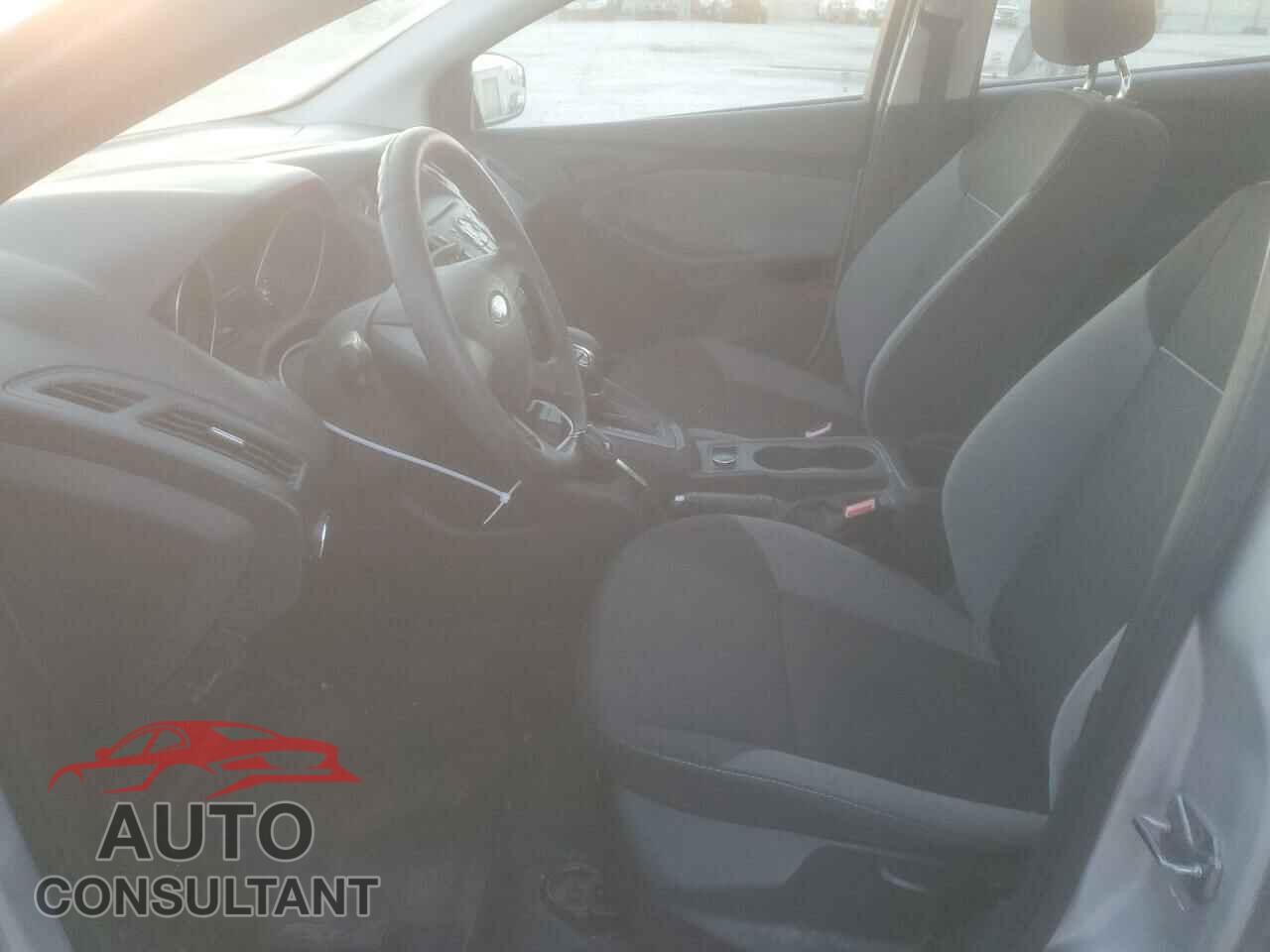 FORD FOCUS 2013 - 1FADP3E21DL221013
