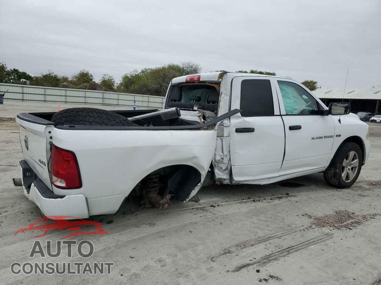 DODGE RAM 1500 2012 - 1C6RD7FTXCS304524