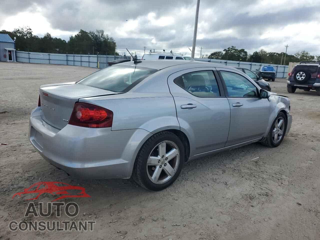 DODGE AVENGER 2013 - 1C3CDZCB2DN680323