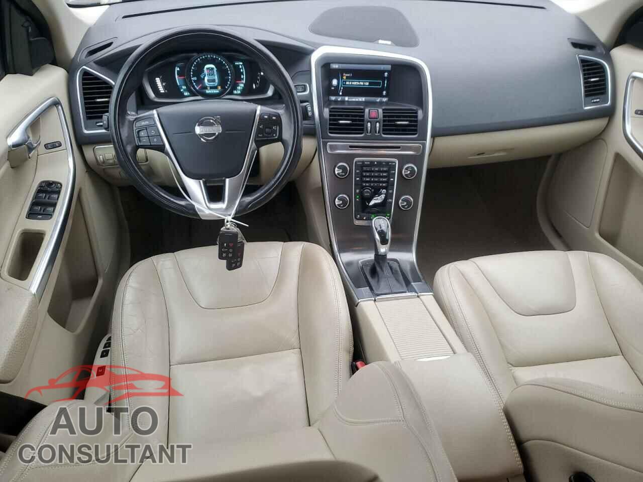 VOLVO XC60 2014 - YV4952DZ4E2524788