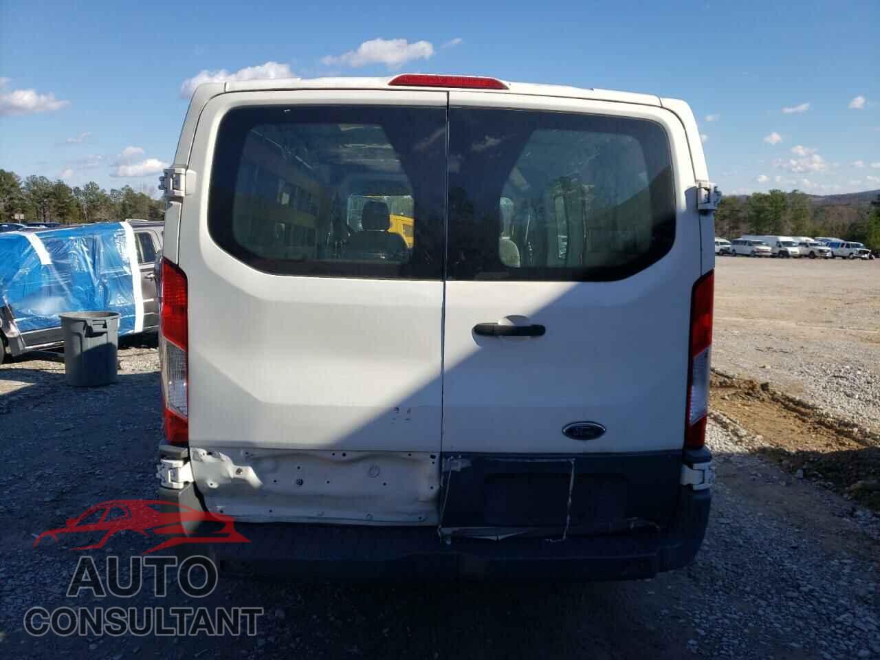 FORD TRANSIT 2015 - 1FTNR1ZM9FKA76515