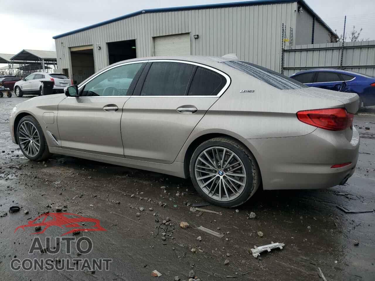BMW 5 SERIES 2018 - WBAJA9C57JB033674