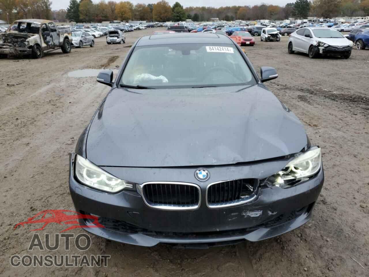 BMW 3 SERIES 2013 - WBA3A5C50DF604212