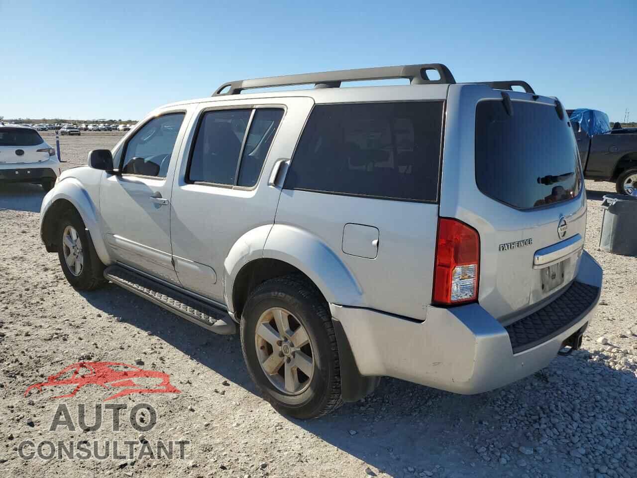 NISSAN PATHFINDER 2011 - 5N1AR1NN6BC623253