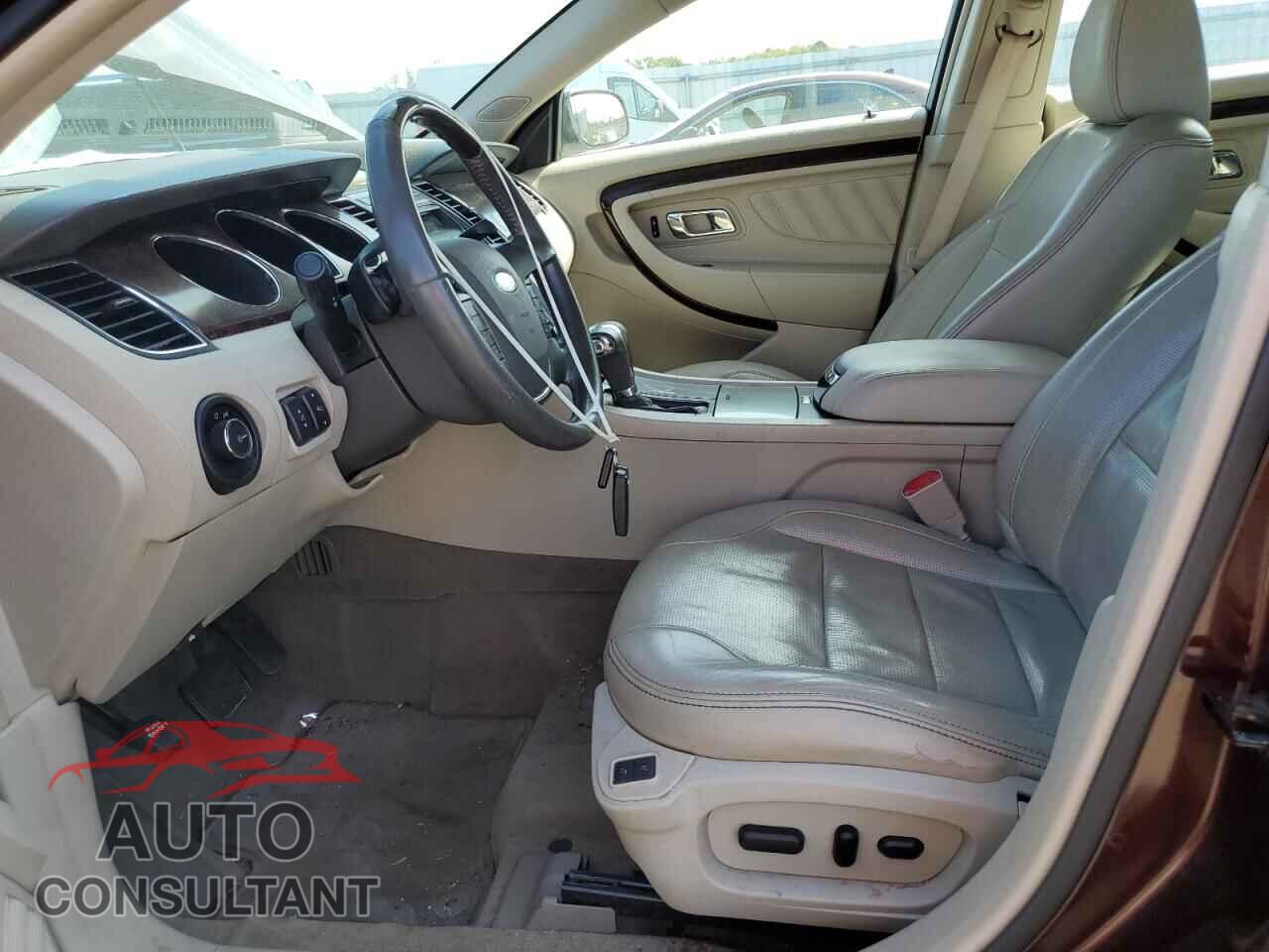 FORD TAURUS 2012 - 1FAHP2FW8CG117493