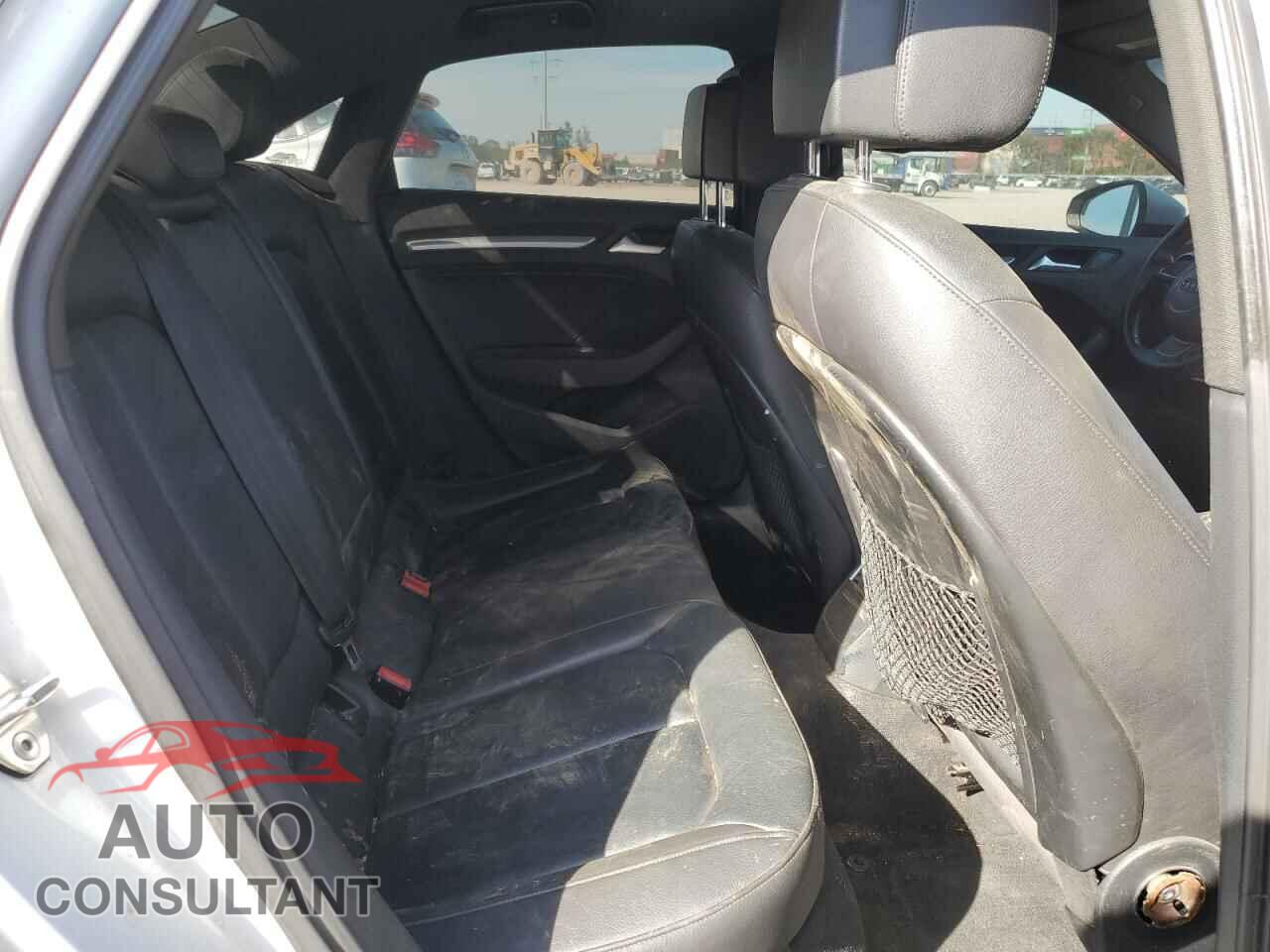 AUDI A3 2015 - WAUBFGFF2F1119700