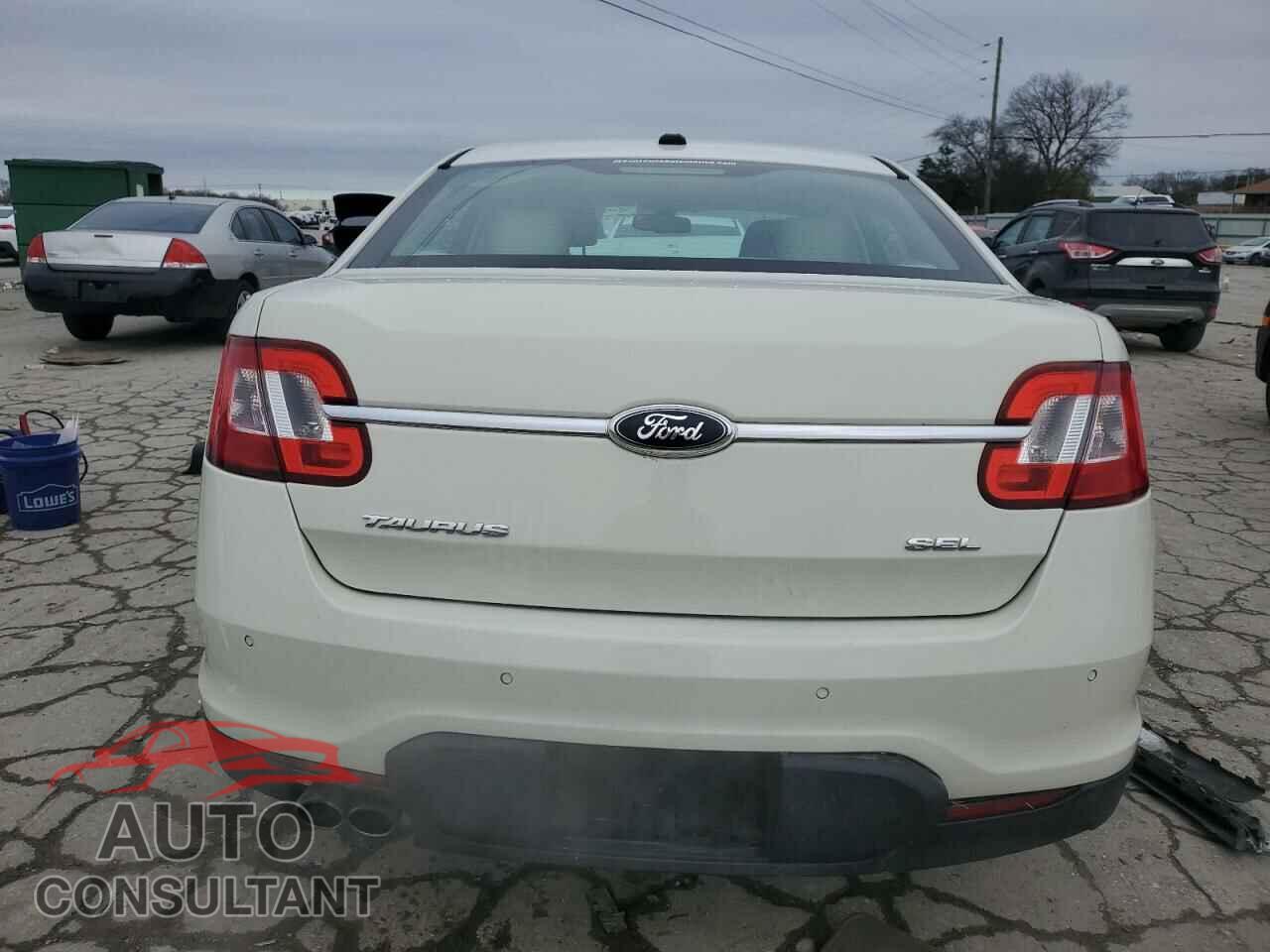 FORD TAURUS 2019 - 1FAHP2EW5CG129652