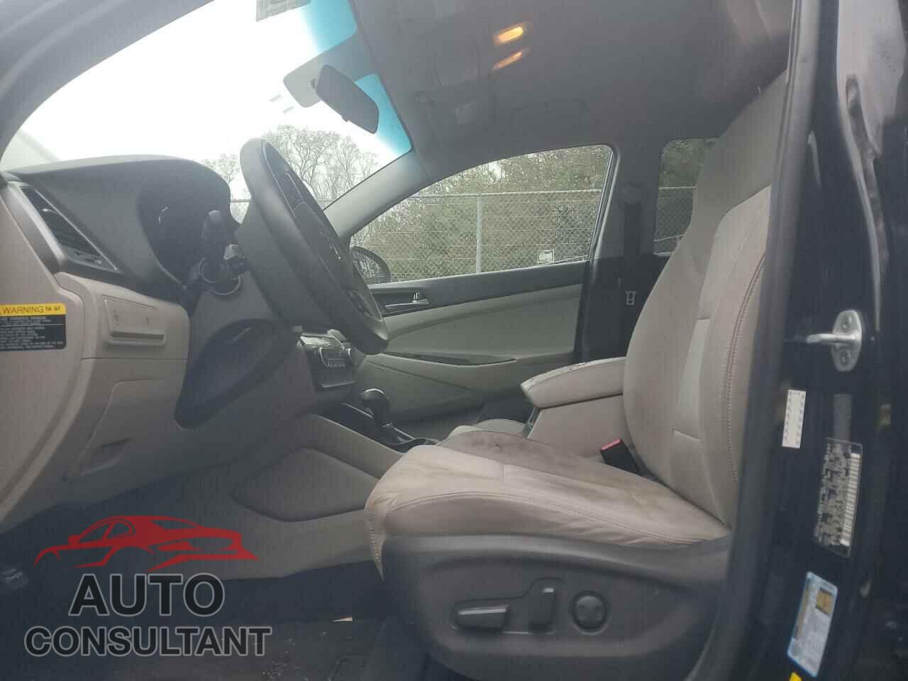 HYUNDAI TUCSON 2016 - KM8J3CA48GU142884