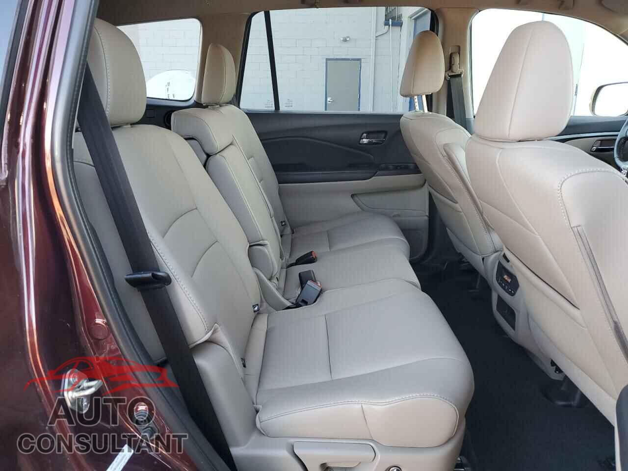 HONDA PILOT 2016 - 5FNYF6H55GB049064