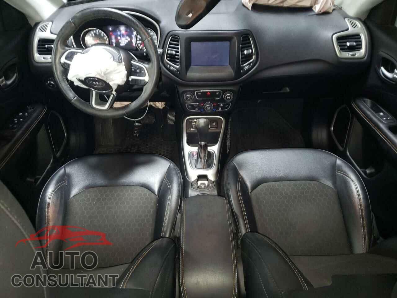 JEEP COMPASS 2017 - 3C4NJCBBXHT690955