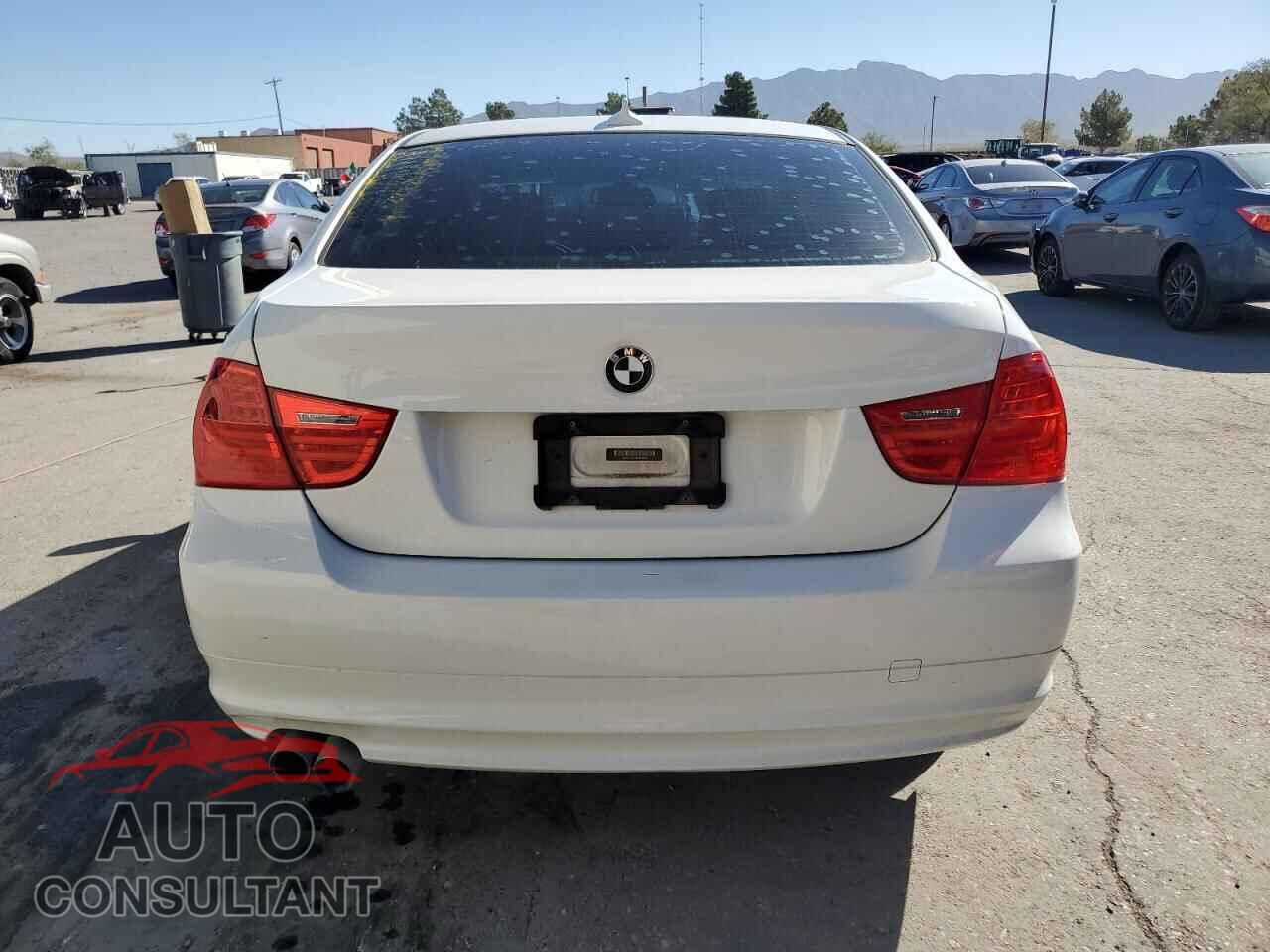 BMW 3 SERIES 2011 - WBAPH7C56BE852833