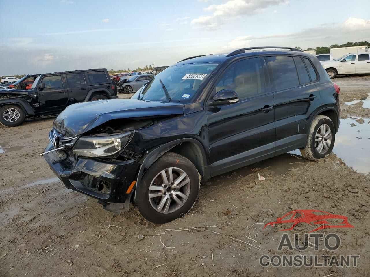 VOLKSWAGEN TIGUAN 2016 - WVGBV7AX9GW580222