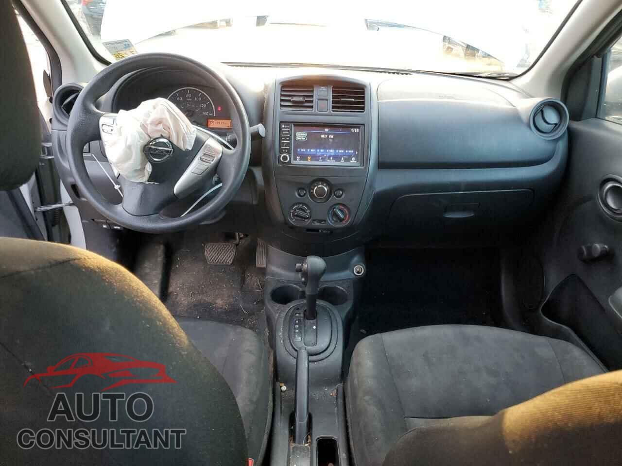 NISSAN VERSA 2019 - 3N1CN7AP3KL822206