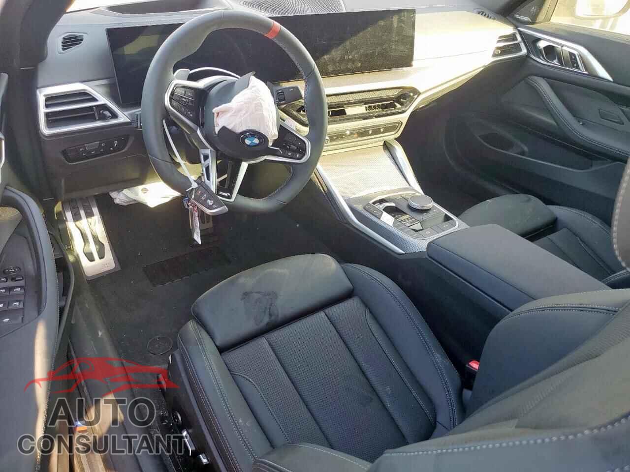 BMW M4 2025 - WBA63DB07SCU08242
