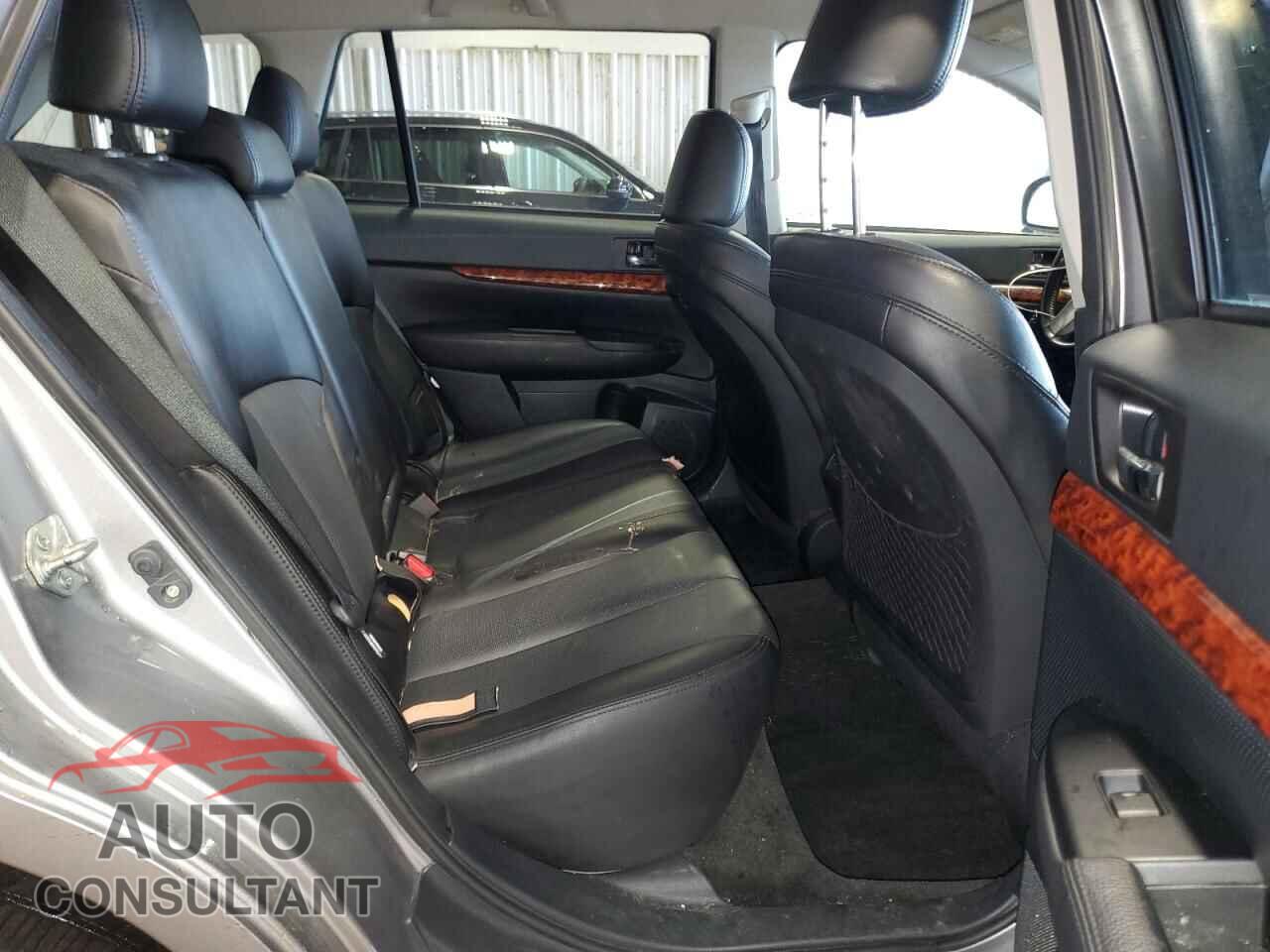 SUBARU OUTBACK 2011 - 4S4BRBJC4B3413216