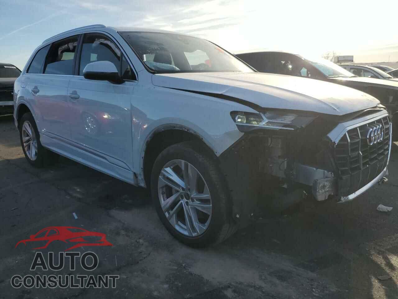 AUDI Q7 2023 - WA1ACBF77PD017273