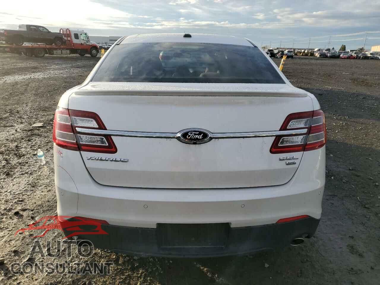 FORD TAURUS 2013 - 1FAHP2H85DG221276