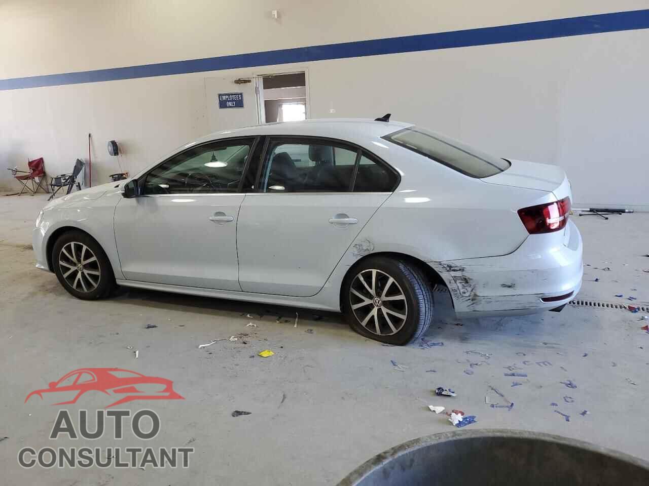 VOLKSWAGEN JETTA 2017 - 3VWDB7AJ2HM312421