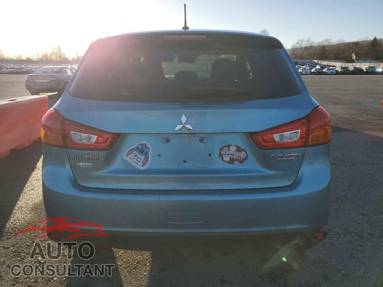 MITSUBISHI OUTLANDER 2013 - 4A4AR4AU5DE013623