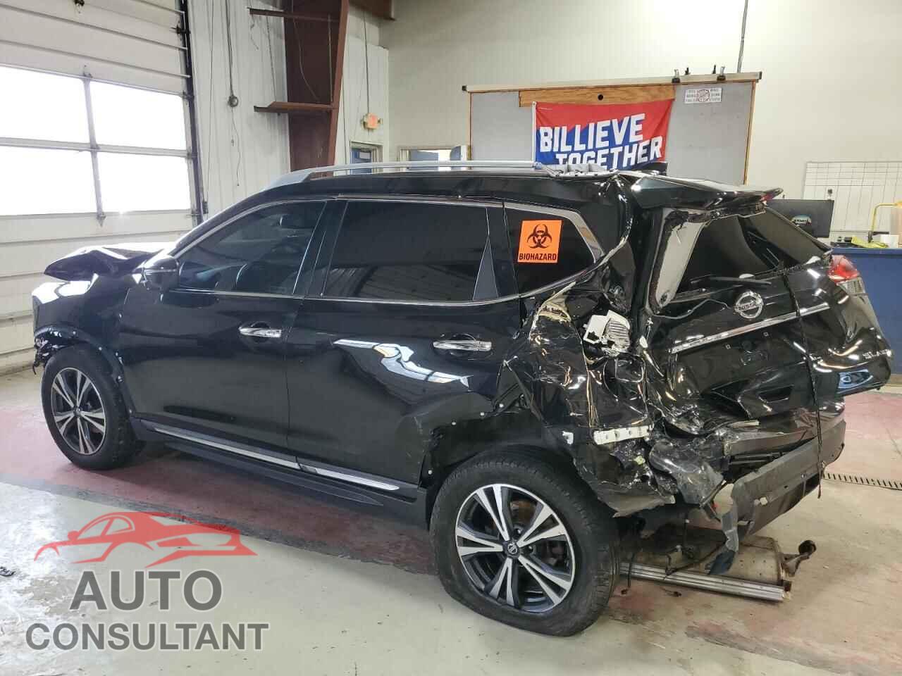 NISSAN ROGUE 2017 - 5N1AT2MV3HC814047