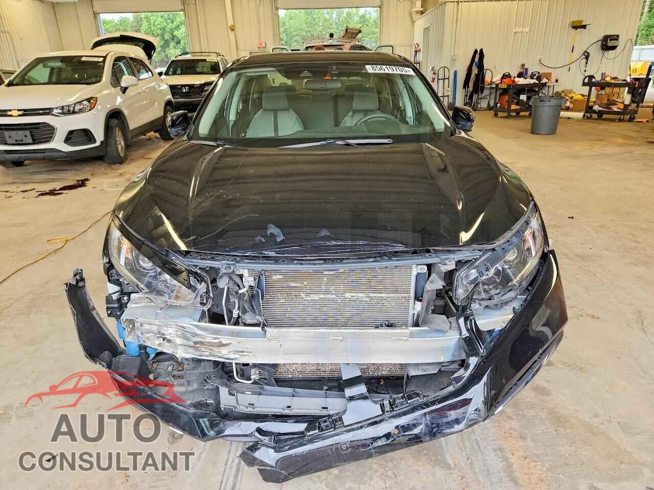 HONDA CIVIC 2019 - 2HGFC2F60KH585140