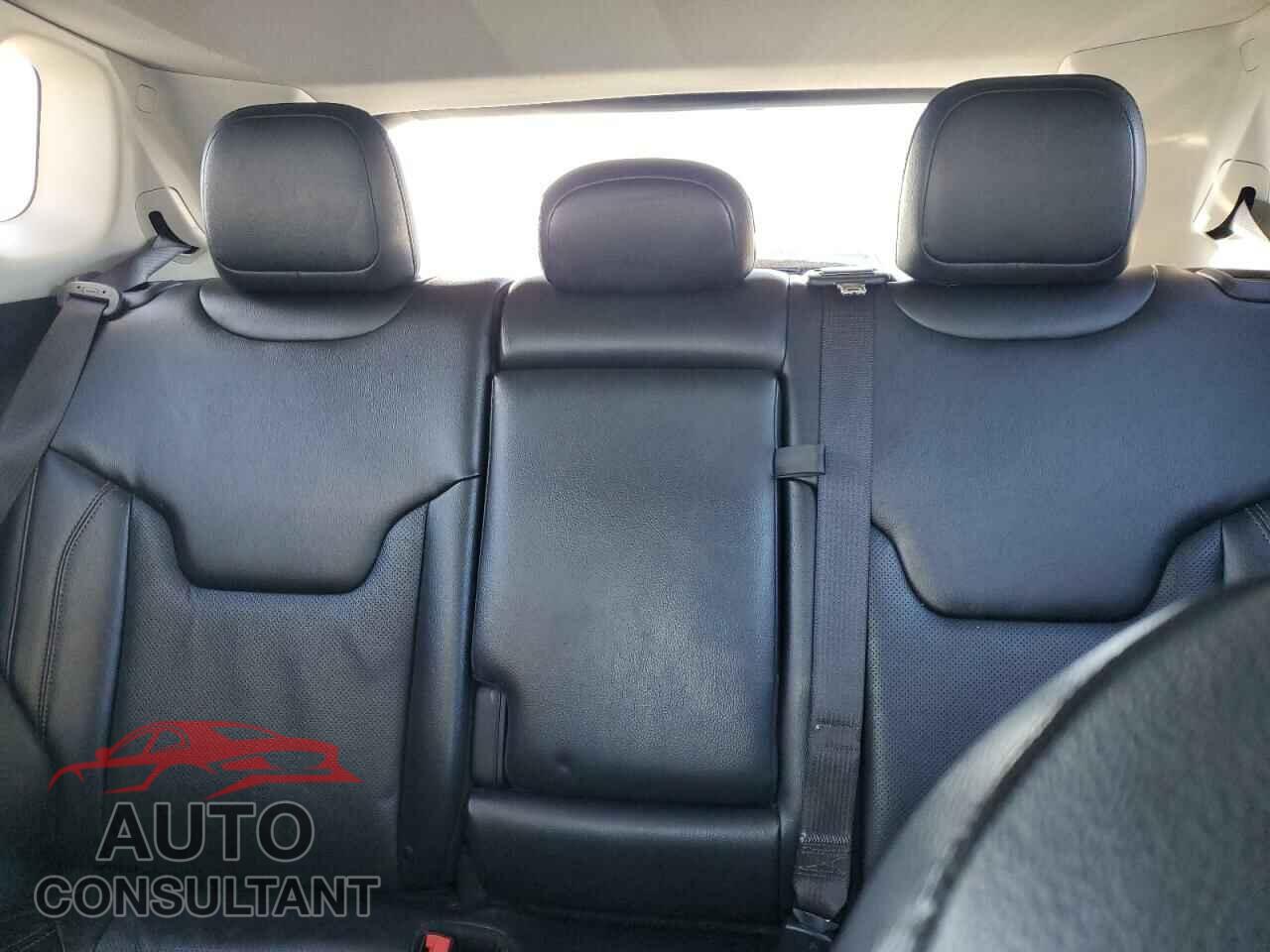 JEEP COMPASS 2021 - 3C4NJDCB0MT596369