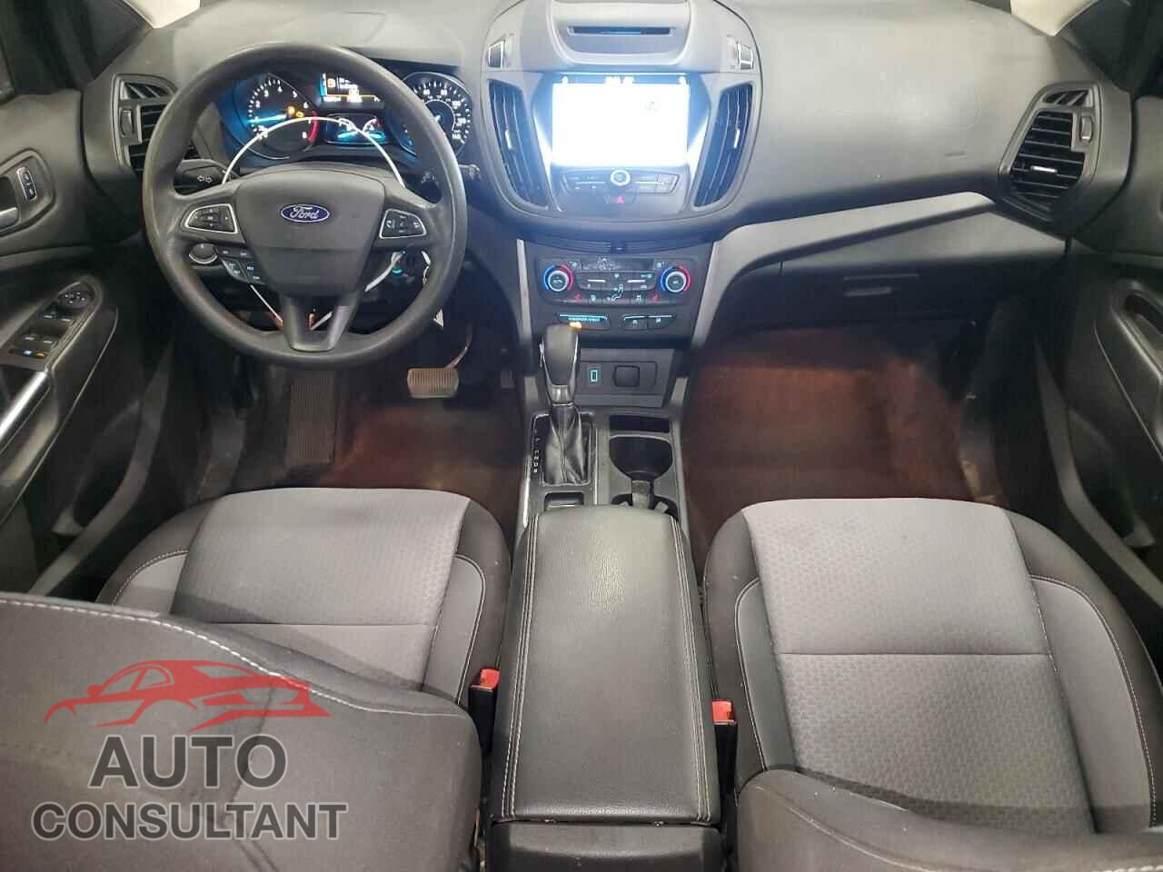 FORD ESCAPE 2018 - 1FMCU9GD2JUB43830