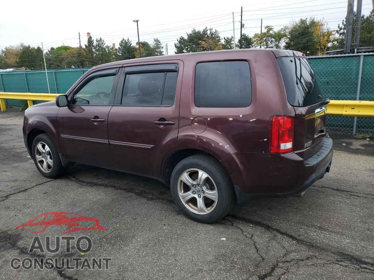 HONDA PILOT 2013 - 5FNYF3H52DB019921