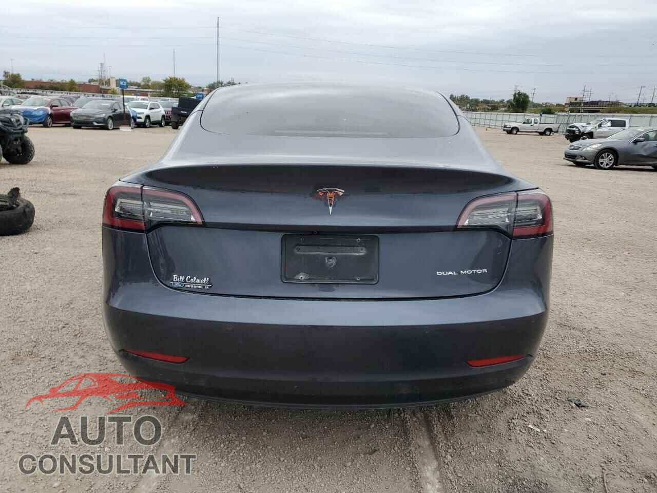 TESLA MODEL 3 2021 - 5YJ3E1EB8MF099883
