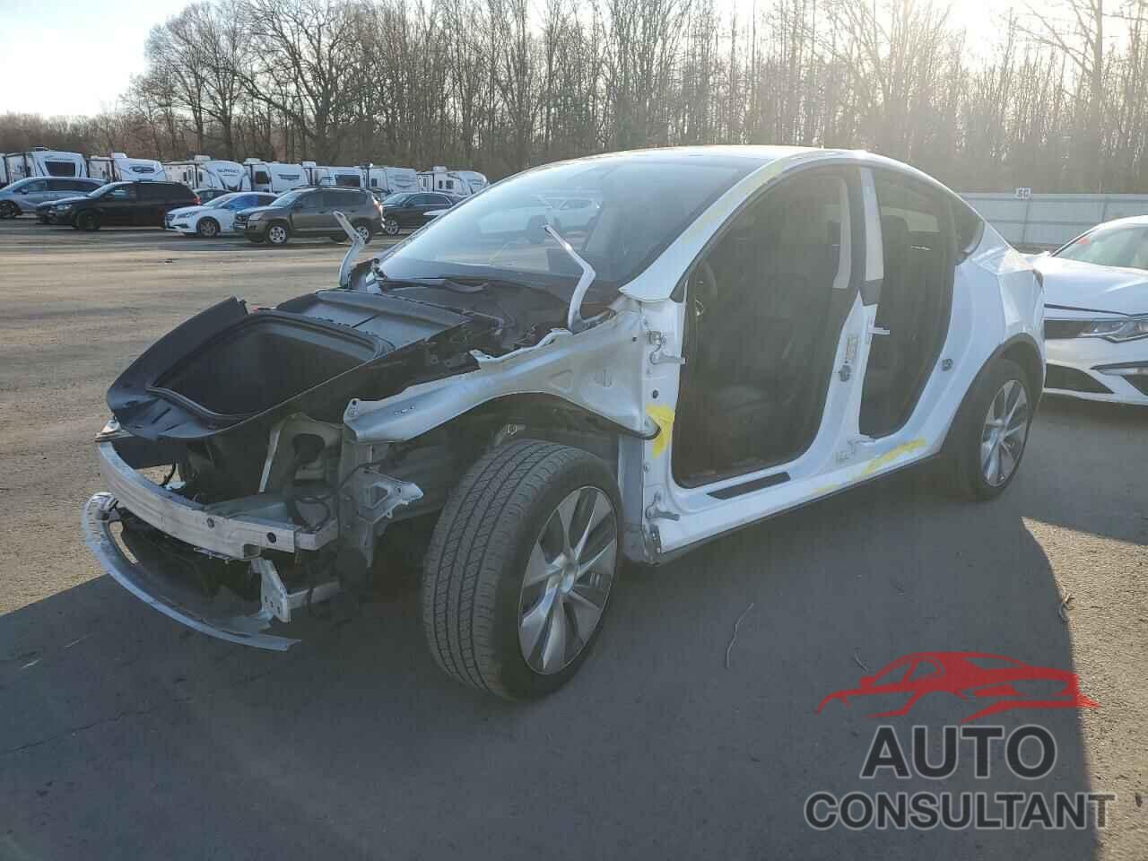 TESLA MODEL Y 2022 - 7SAYGDEE7NF437385