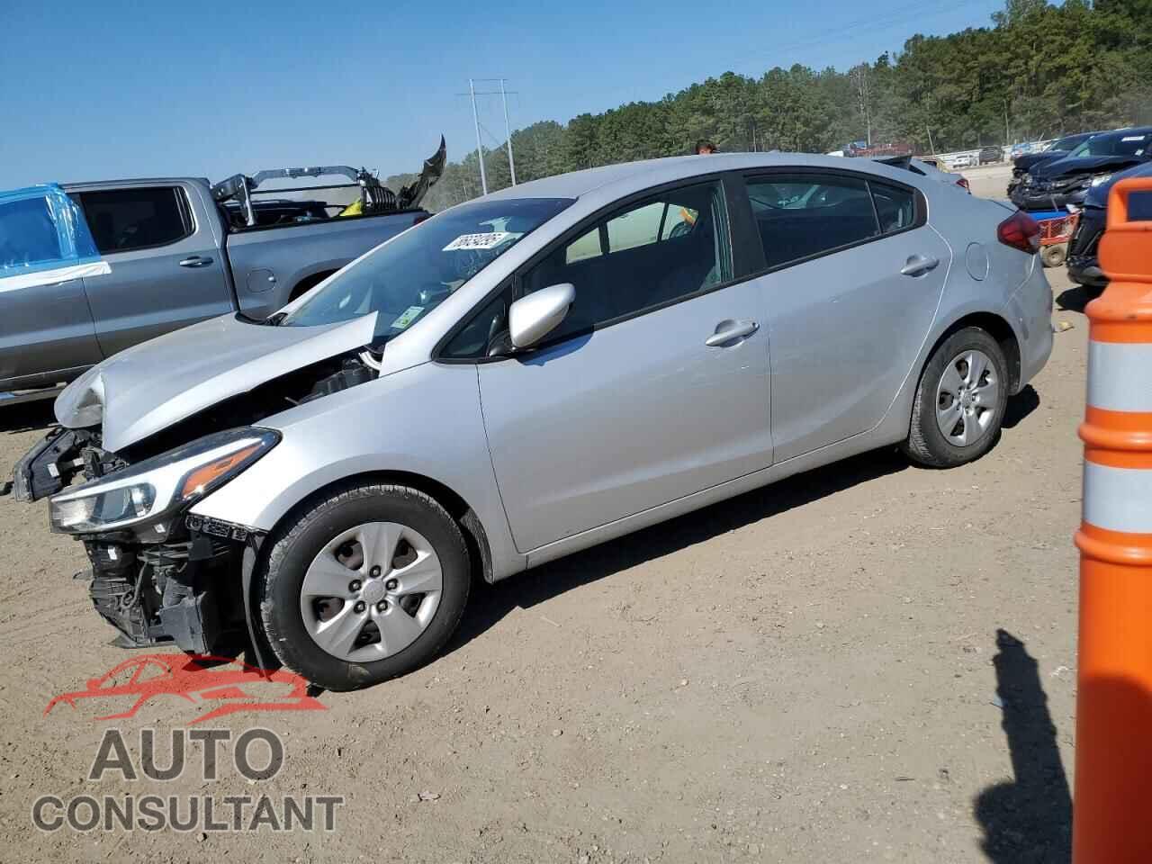 KIA FORTE 2017 - 3KPFK4A79HE081915