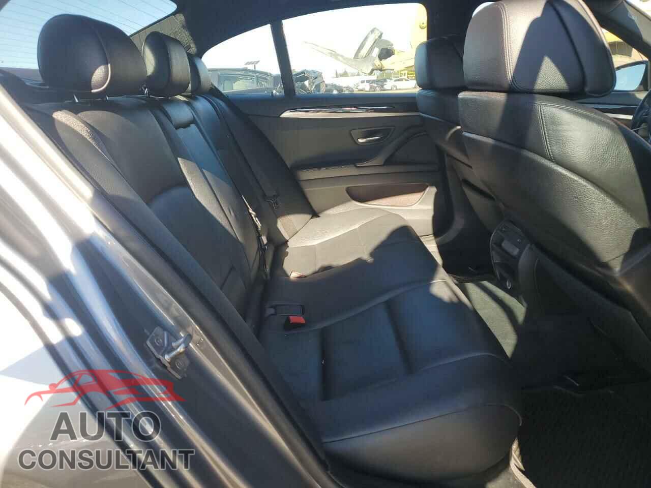 BMW 5 SERIES 2012 - WBAFU7C59CDU59617