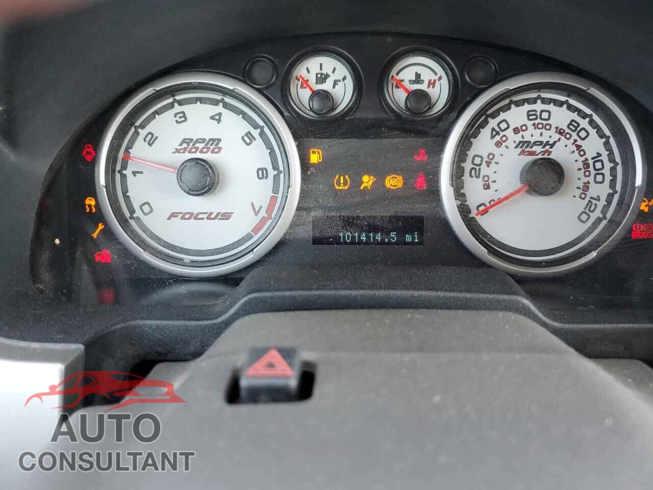 FORD FOCUS 2010 - 1FAHP3DN0AW263051