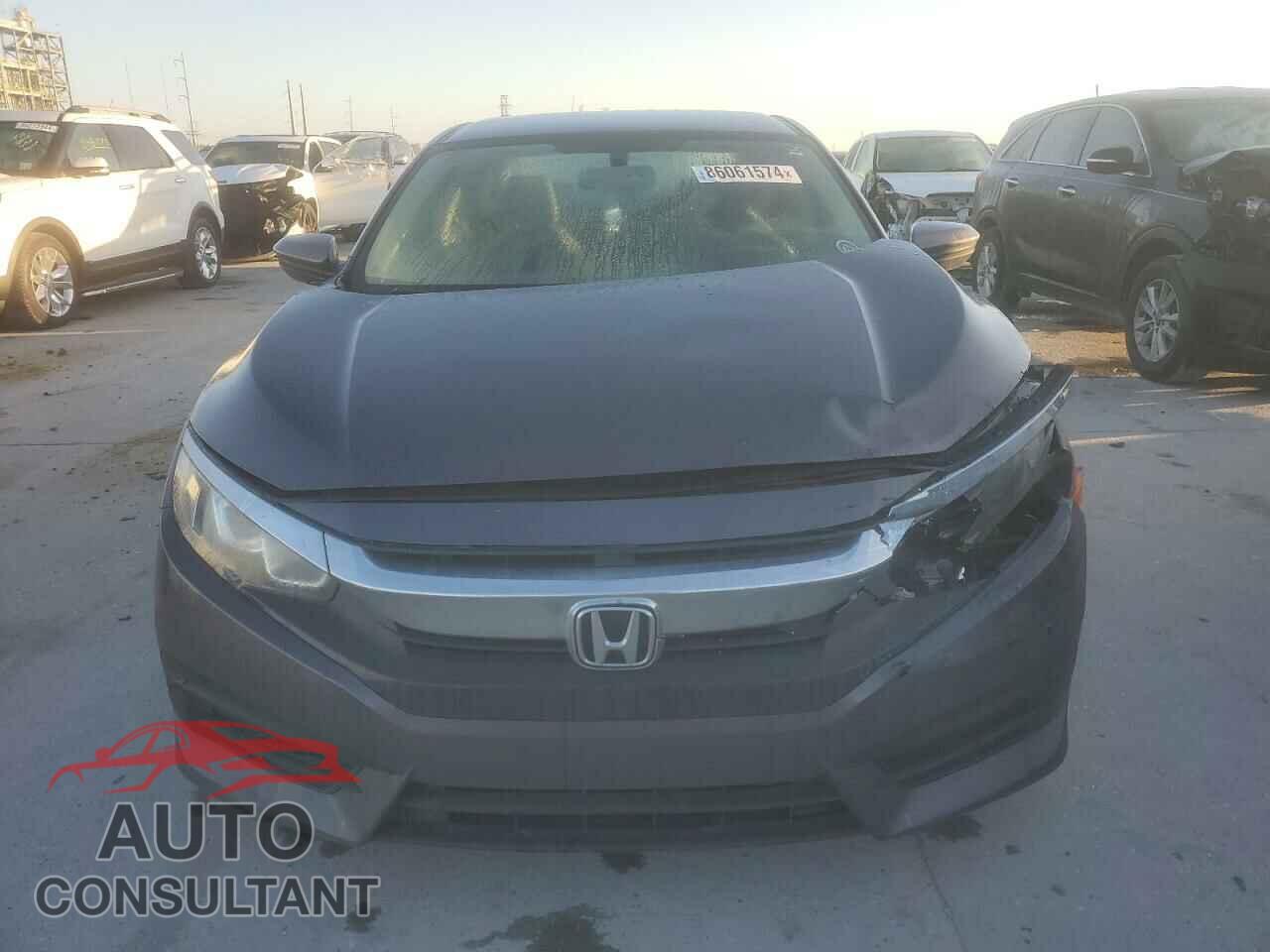 HONDA CIVIC 2017 - 19XFC2F50HE042610