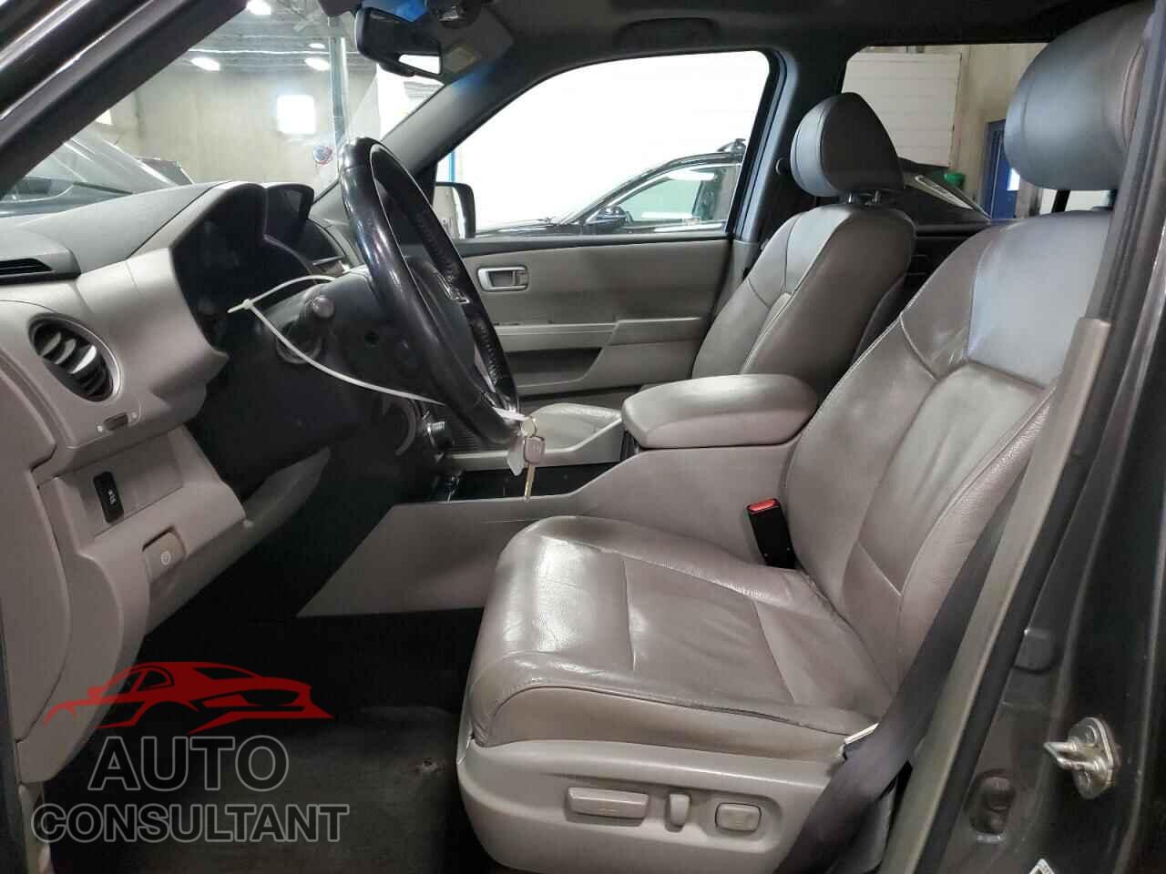 HONDA PILOT 2012 - 5FNYF4H67CB006675