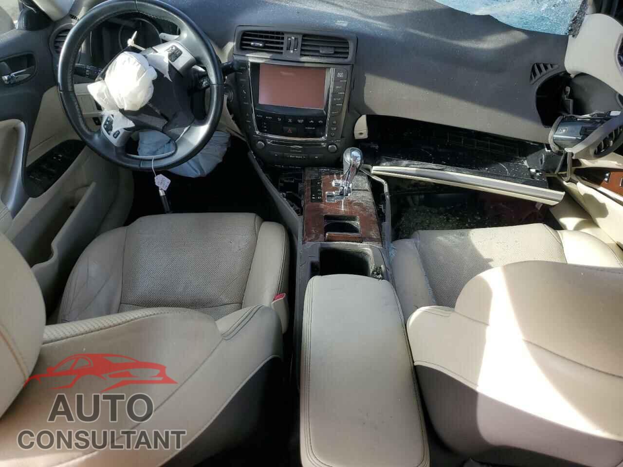 LEXUS IS 2013 - JTHBF5C26D5186703