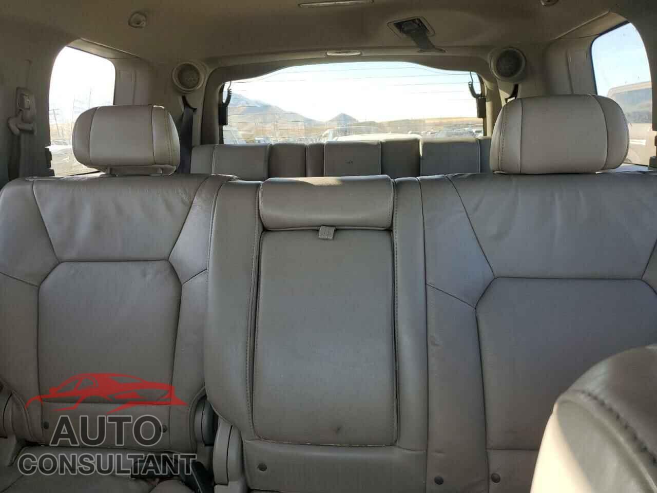 HONDA PILOT 2009 - 5FNYF48659B051851