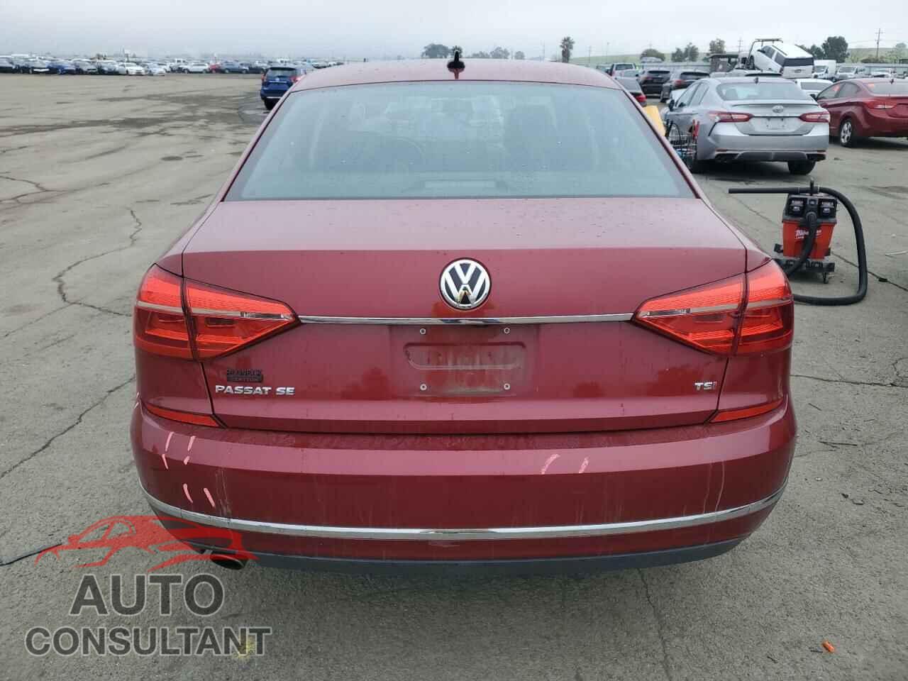 VOLKSWAGEN PASSAT 2016 - 1VWBT7A34GC009727