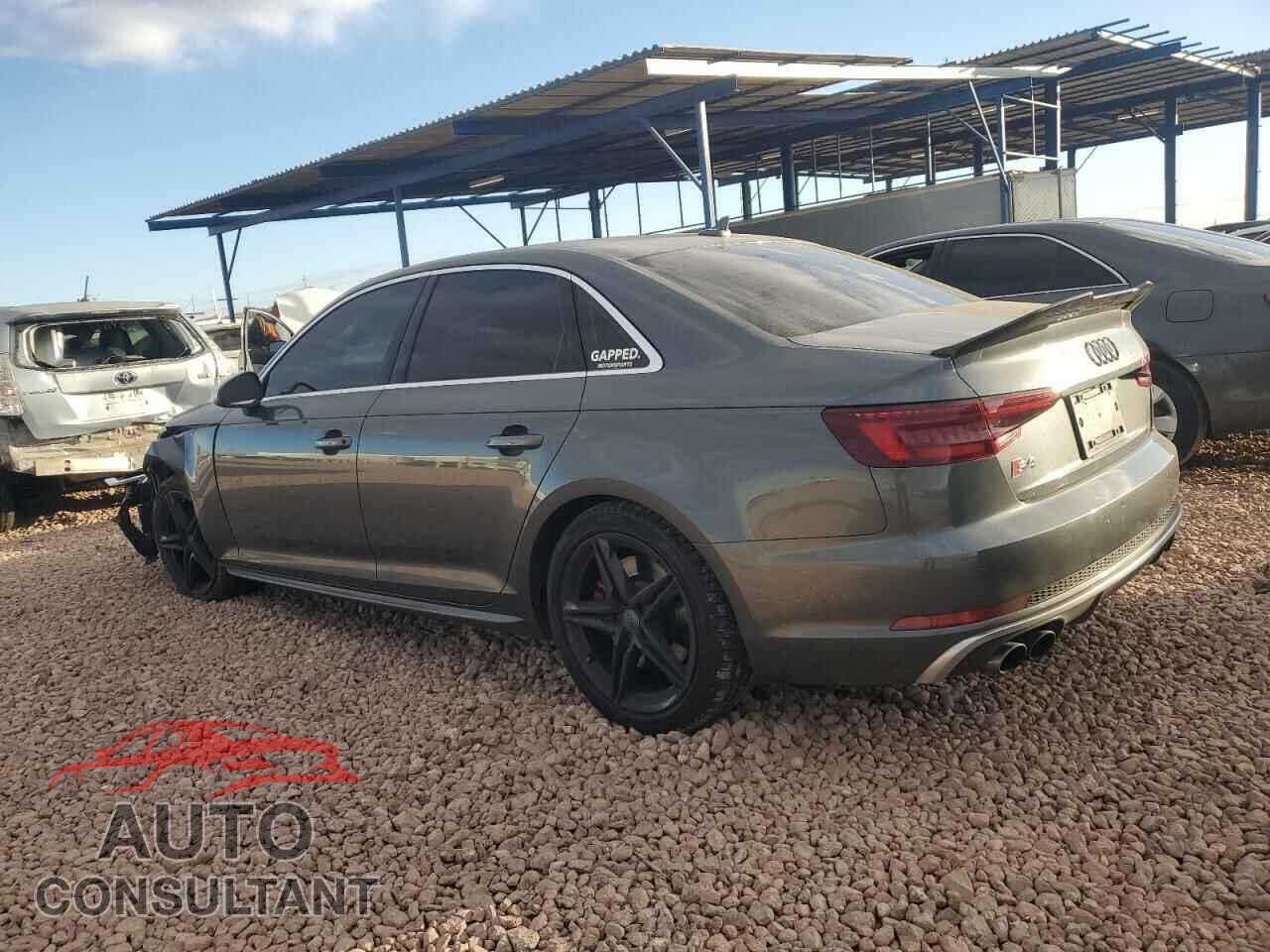 AUDI S4/RS4 2019 - WAUB4AF45KA004911