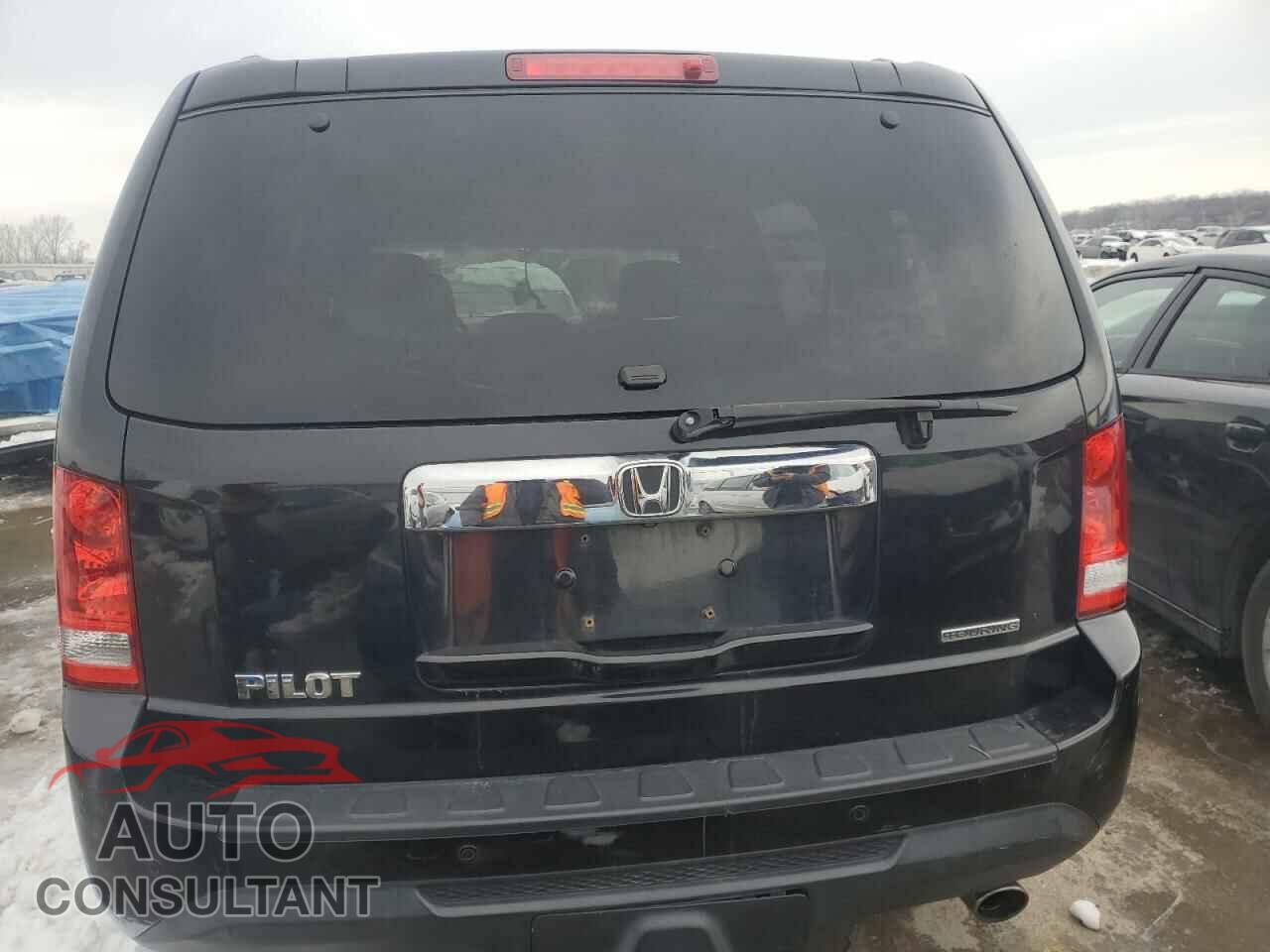 HONDA PILOT 2012 - 5FNYF3H92CB009181