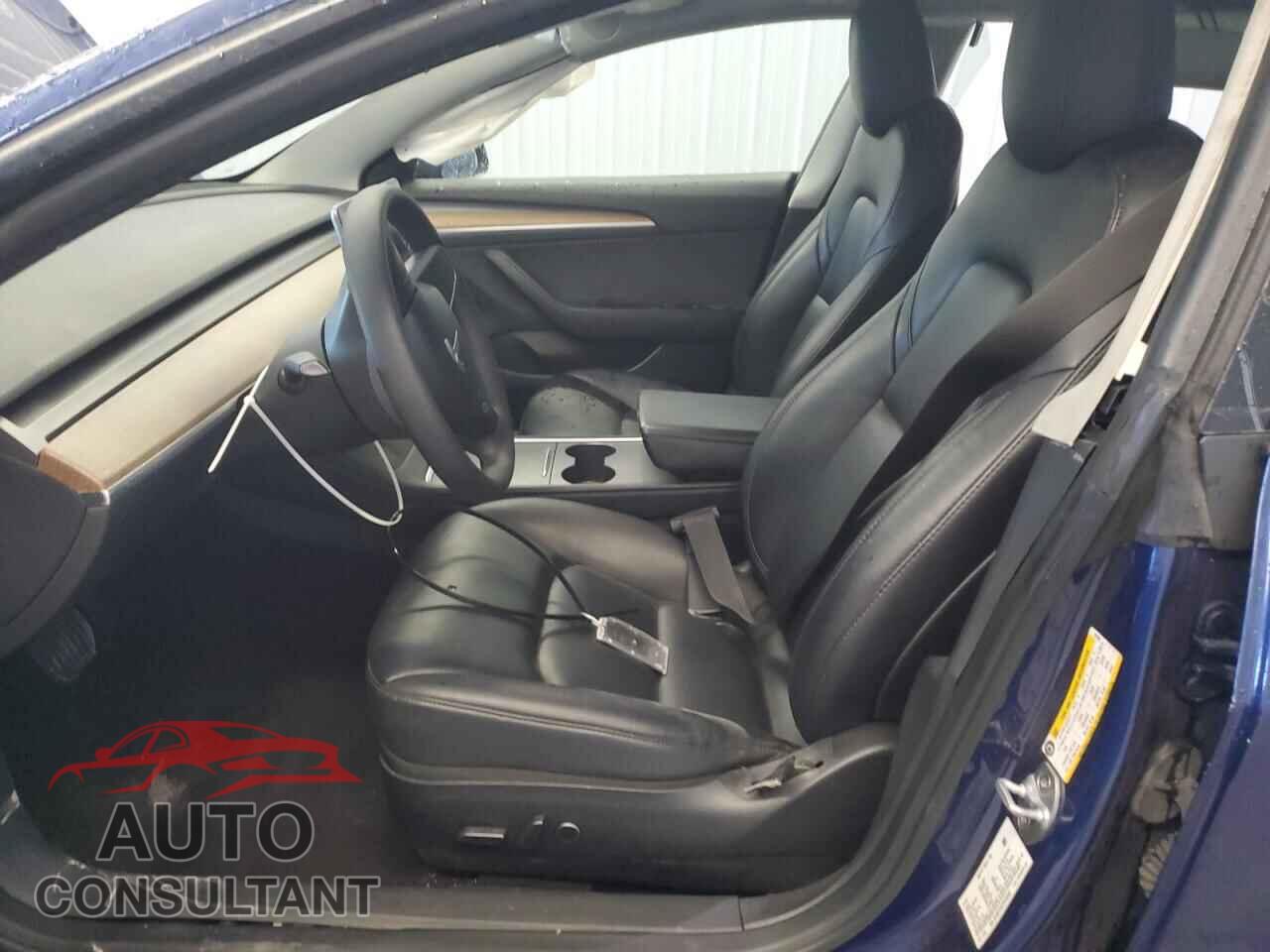 TESLA MODEL 3 2023 - 5YJ3E1EA7PF453582