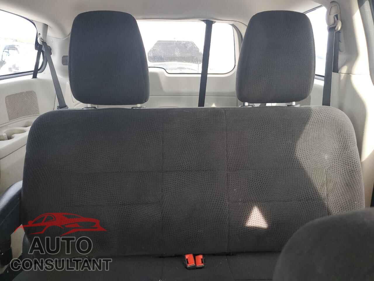 DODGE CARAVAN 2013 - 2C4RDGBGXDR794337