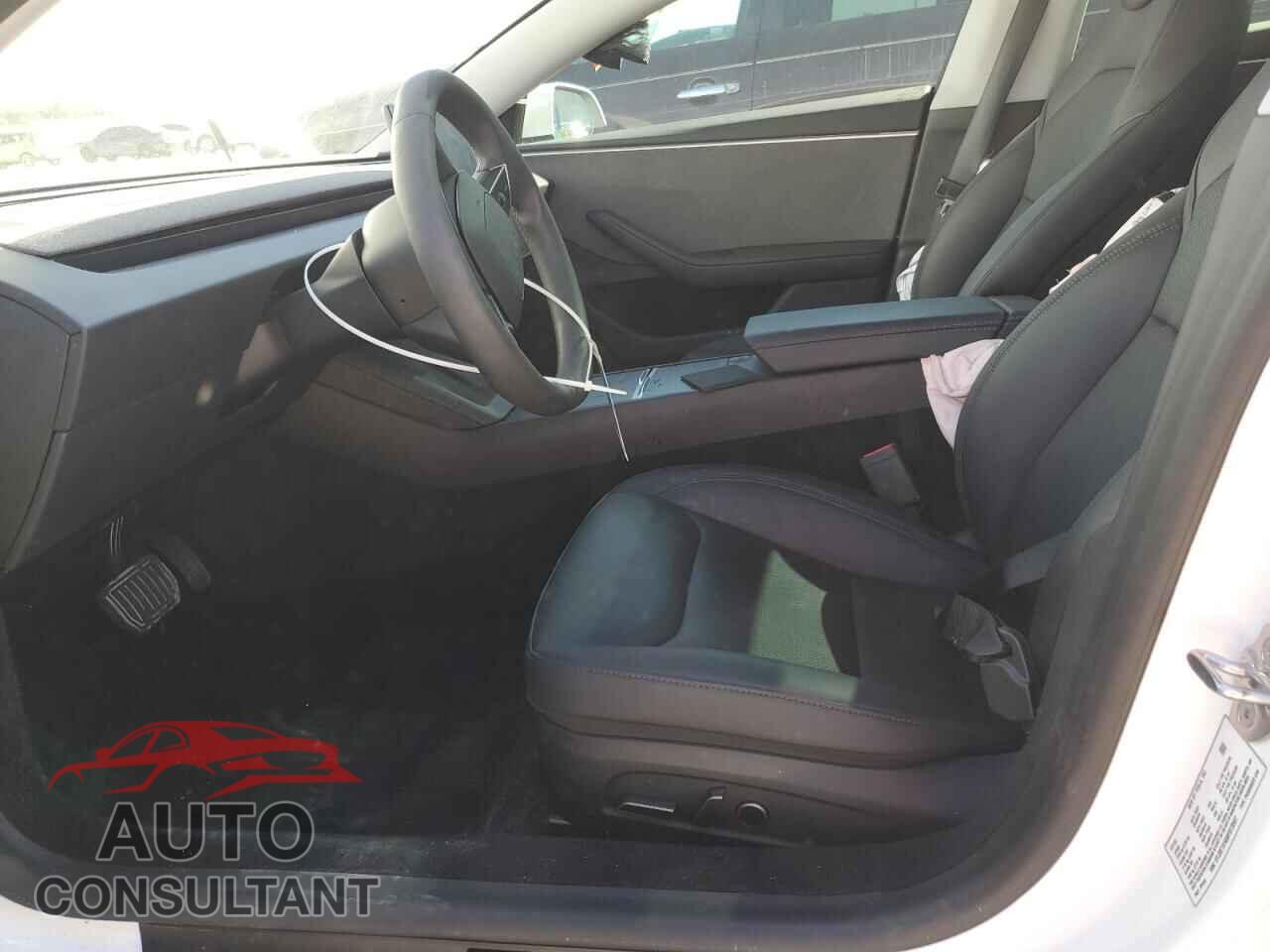 TESLA MODEL 3 2025 - 5YJ3E1EA6SF973507