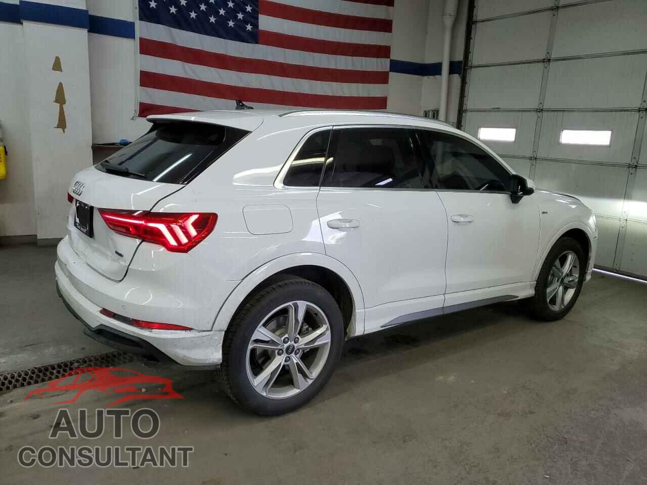 AUDI Q3 2024 - WA1EECF3XR1205174