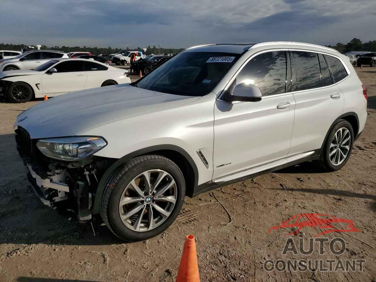 BMW X3 2018 - 5UXTR9C50JLD57906